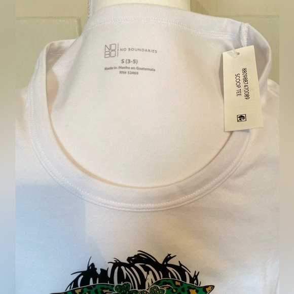 No Boundaries Custom St. Patrick’s Day Lucky Mama Scoop Tee Juniors Small (3-5) - Picture 9 of 12